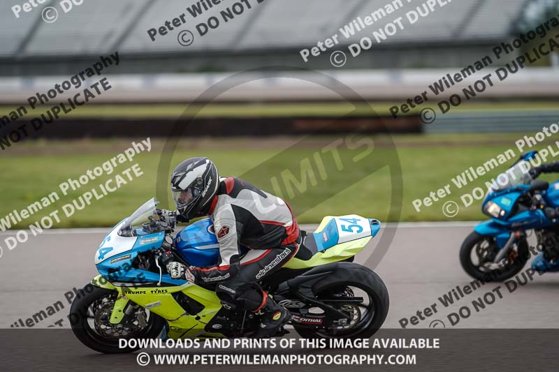 Rockingham no limits trackday;enduro digital images;event digital images;eventdigitalimages;no limits trackdays;peter wileman photography;racing digital images;rockingham raceway northamptonshire;rockingham trackday photographs;trackday digital images;trackday photos